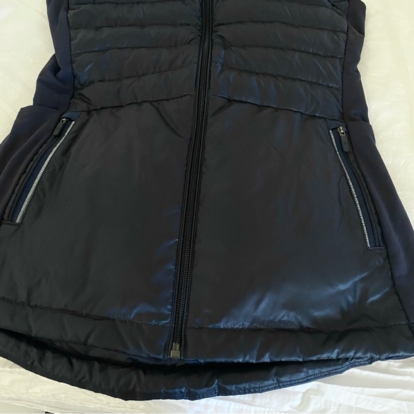 Lululemon Down For A Run Packable Vest II Inkwell Navy 800 Fill Goose Do… - Picture 7 of 16